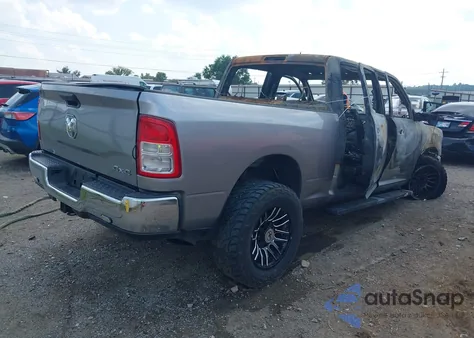 2020 Ram 2500 Tradesman 4X4 6'4 Box z USA, uszkodzony, nr VIN 3C6UR5CL5LG123391